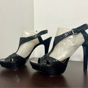 Nine West Snake Skin Sandal